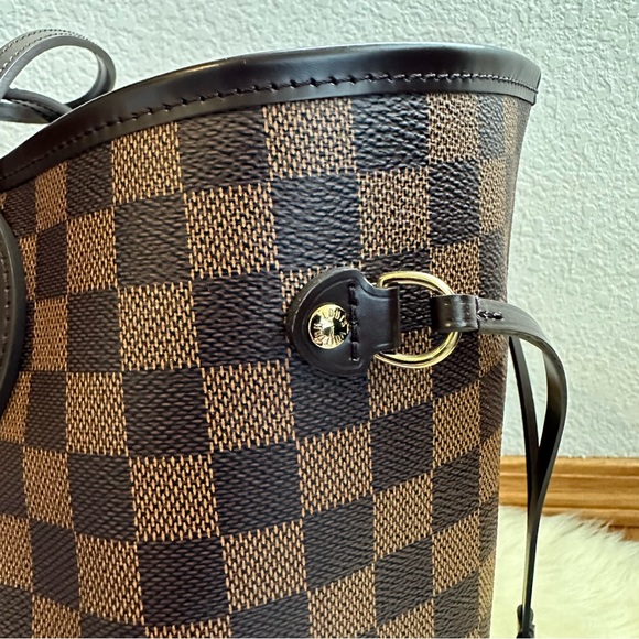 Louis Vuitton Neverfull GM Tote in Damier Ebene - Picture 5 of 6